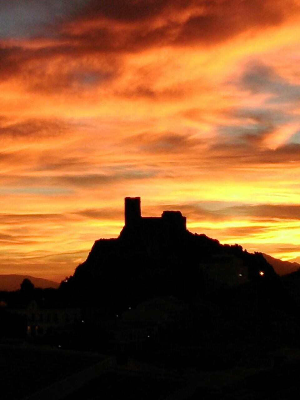Hostal Nicol'S Hotel Luque Bagian luar foto
