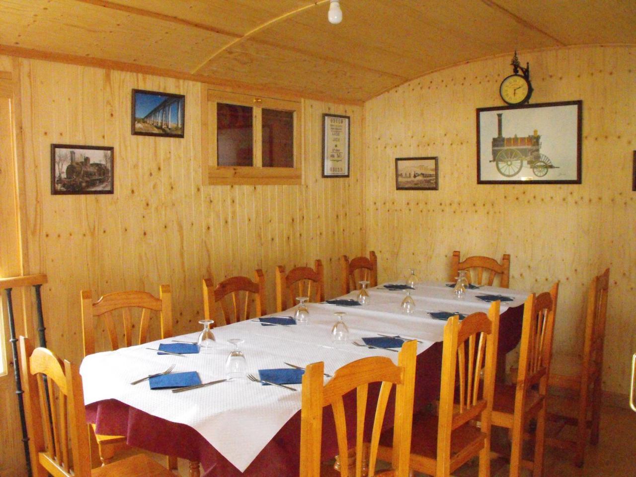 Hostal Nicol'S Hotel Luque Bagian luar foto